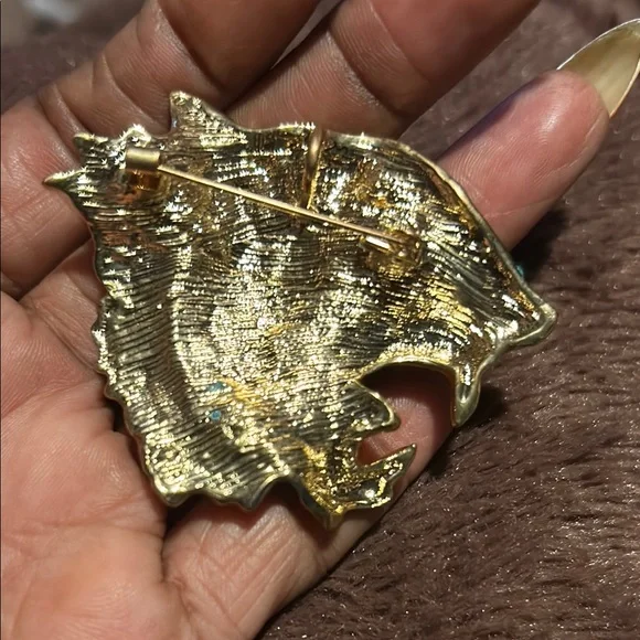 Multicolor Crystal & Enamel Tiger Head Brooch & Pendant - Picture 4 of 5